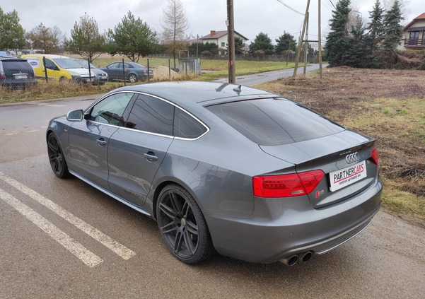 Audi S5 cena 74900 przebieg: 248000, rok produkcji 2011 z Resko małe 232